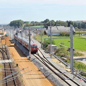 Kolejowe sieci trakcyjne i portale